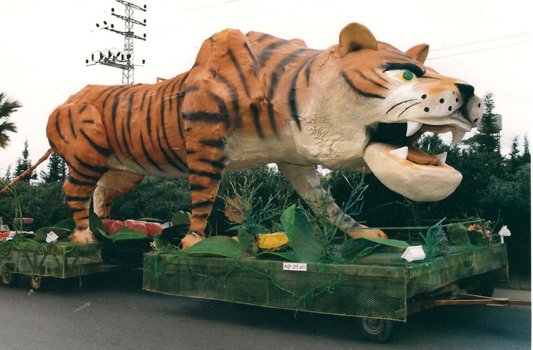 תערוכה בגלריית החווה בחולון:  25 שנה לעדלאידע