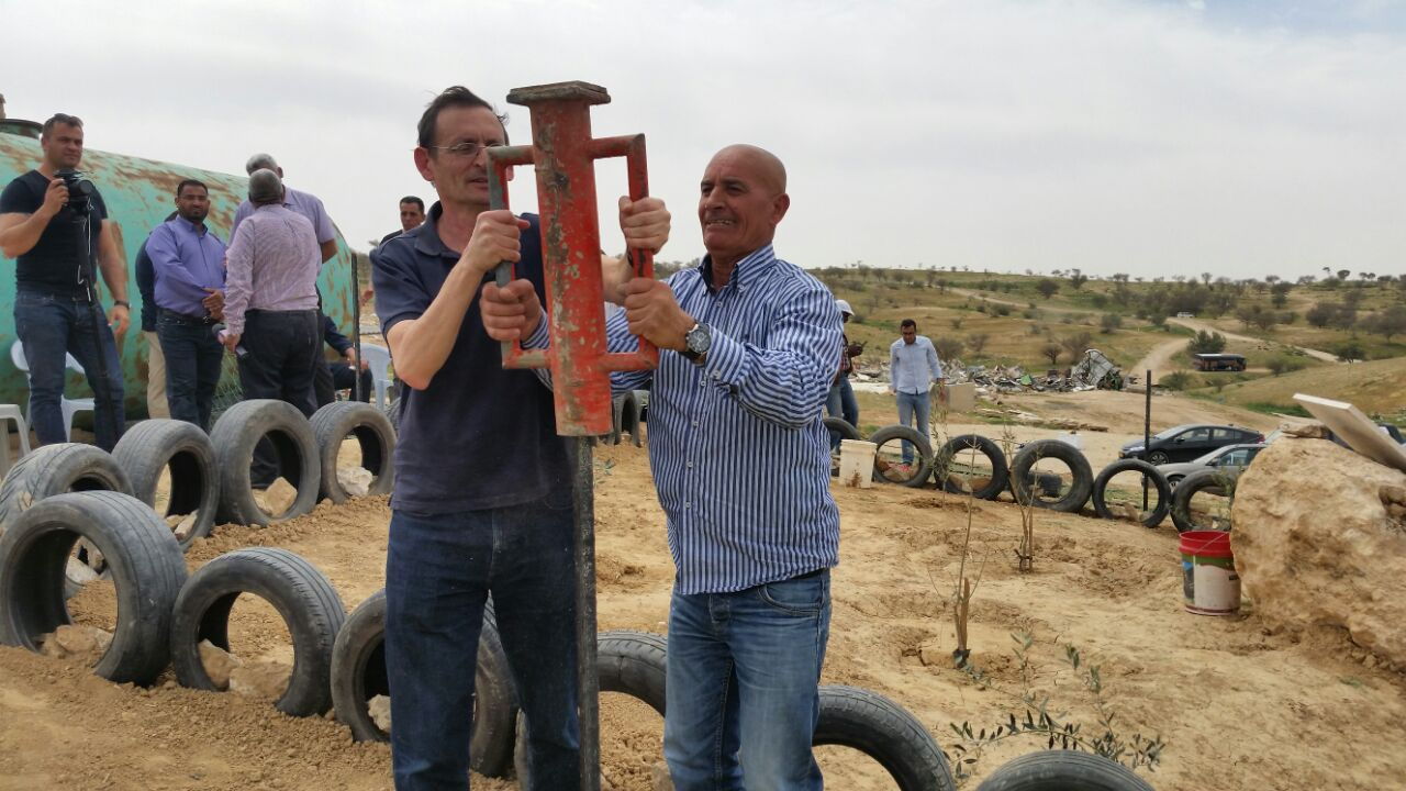 ח"כ דב חנין מציין את יום האדמה באום אל-חיראן