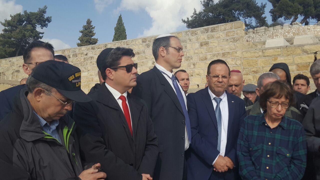 השר איוב קרא. מוקיר את זכרו של רה"מ מנחם בגין ז"ל