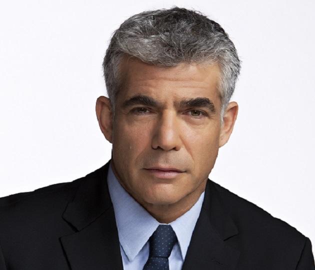 מותח ביקורת חריפה על התנהלות הממשלה בנושא מיכל האמוניה - יו"ר 'יש עתיד' יאיר לפיד.