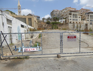 נמל יפו: בפעם השלישית - פונתה פלישה למבנה בשוק הדגים 