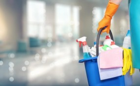 ניהול נכון של שירותי ניקיון בעסקים – מה עושות החברות המובילות? קרדיט תמונה FREEPIK