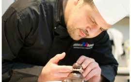 חדש באשדוד: שף פרנק שופן פתח פטיסרי בניחוח צרפתי, כשרה למהדרין שף פרנק שופן. פטיסרי פריזאי כשר