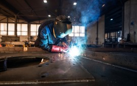 10 דברים שכדאי לדעת לגבי עבודות ריתוך קרדיט תמונה FREEPIK